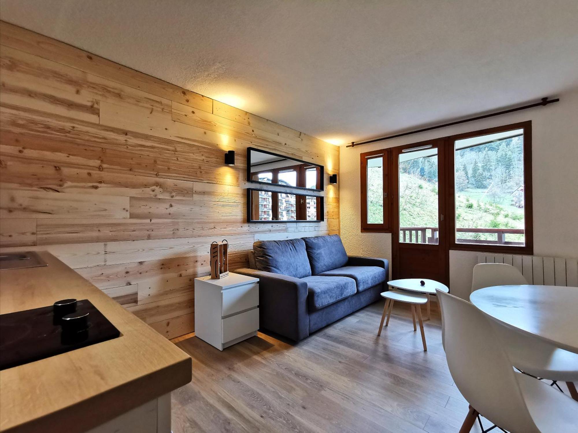 Chaleureux T2 La Tania Pieds Des Pistes Apartment